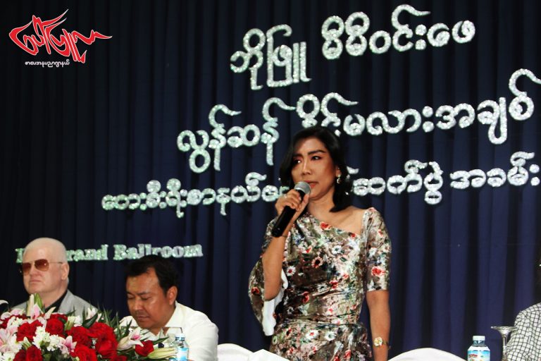 ေပၚျပဴလာျဖစ္ခ်င္တာထက္ အနုပညာကုိ ခ်စ္တဲ့စိတ္နဲ႔ လုပ္မယ္ဆုိရင္ ဂီတေလာကမွာ ဖူးပြင့္လာခြင့္ရွိပါတယ္ အဆုိေတာ္ မီမီဝင္းေဖ