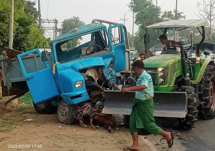 မှော်ဘီမြို့နယ်တွင် ကွန်တိန်နာကားမှ ထော်လာဂျီအားတိုက်မိရာမှ ကားသုံးစီးဆင့်တိုက် တစ်ဦးသေဆုံး