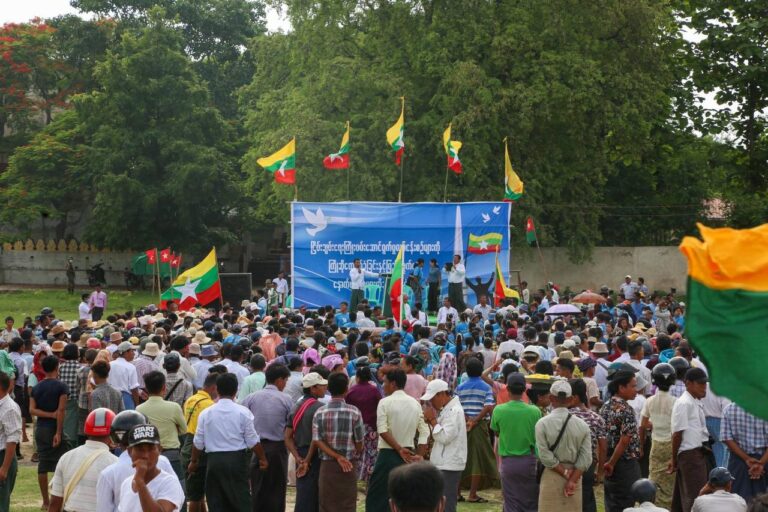 ငြိမ်းချမ်းရေးကြိုးပမ်းမှုအပေါ် ထောက်ခံပွဲ ပျော်ဘွယ်တွင်ပြုလုပ်