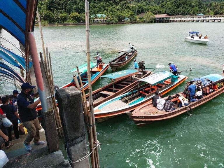 ထိုင်းနိုင်ငံတွင် ပြစ်ဒဏ်ကျခံခဲ့ရသည့် မြန်မာလုပ်သား (၁၆၀) ကျော်ကို မြန်မာနိုင်ငံသို့ ပြန်လည် ပို့ဆောင်