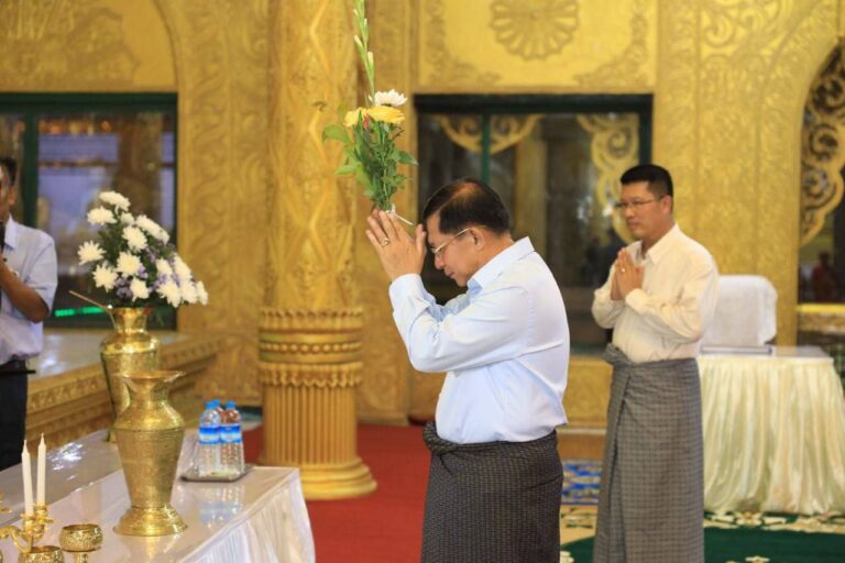 လွန်ခဲ့​သော နှစ်​ပေါင်း နှစ်​ထောင်​ကျော်မှသည်​ခေတ်အဆက်ဆက် မွမ်းမံလာသည့် ဘွဲ့​တော် ၃ခု​ပြောင်း ပုသိမ်​ရွှေမုဋ္ဌော