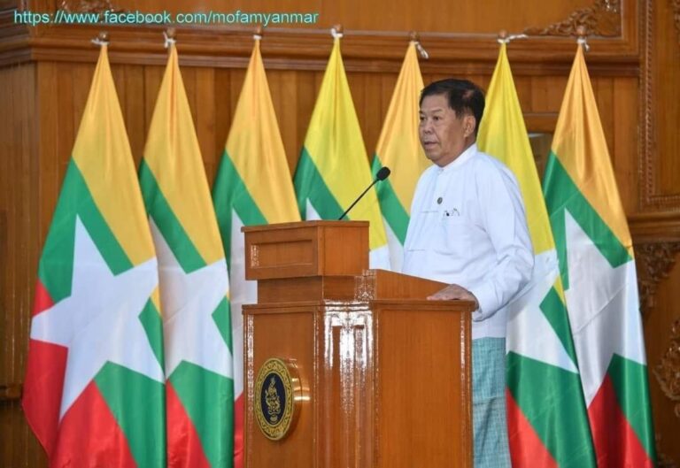 နိုင်ငံ့ဝန်ထမ်းများအနေဖြင့် ပါတီနိုင်ငံရေး ကင်းရှင်းပြီး ပရဟိတစိတ်ဖြင့် ဆောင်ရွက်ကြရန် နိုင်ငံခြားရေးဝန်ကြီးမှာကြား