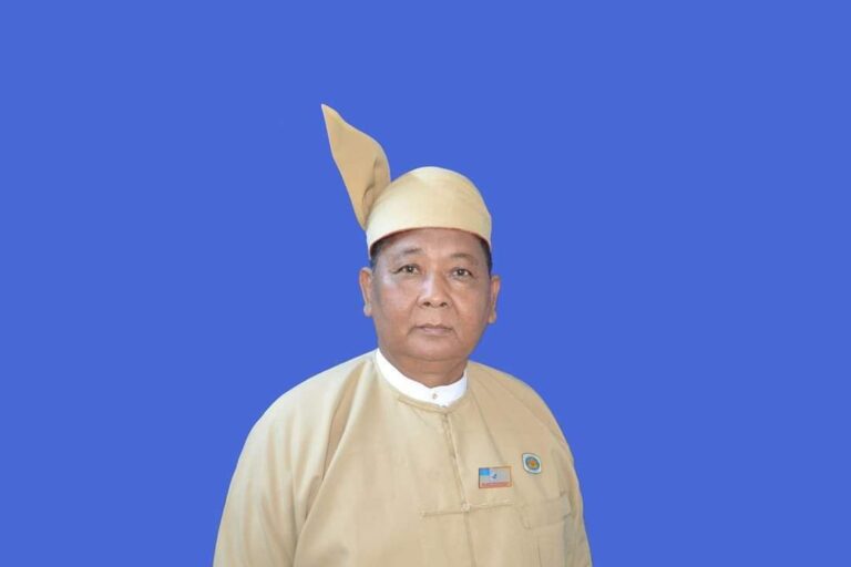 ပြည်ထောင်စုအဆင့် ပါတီအနေဖြင့် ရပ်တည်နိုင်ရန် ရင်ဘတ်ချင်းတူသူများနှင့် ပူးပေါင်းရန် ပြင်ဆင်နေကြောင်းမအူပင် ဦးစိန်ဝင်းပြော