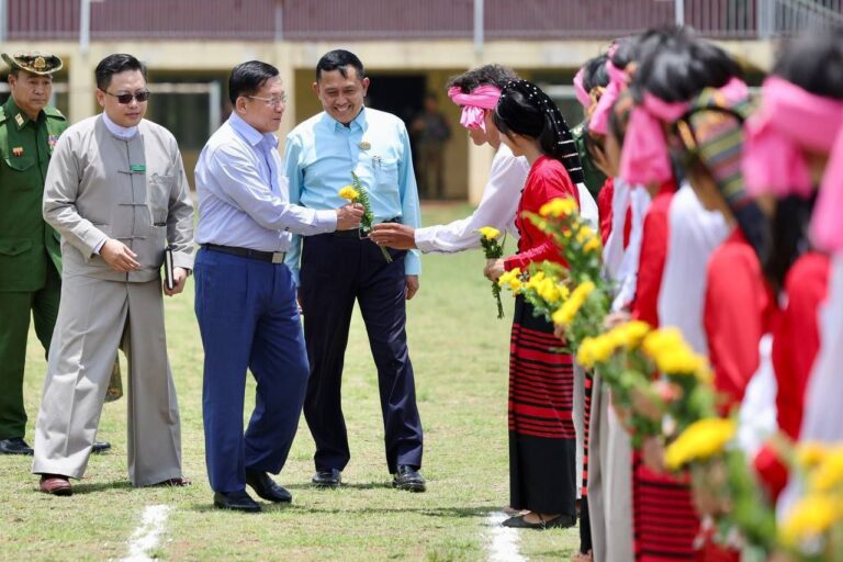 နိုင်ငံရေးအရသဘောထားကွဲလွဲမှုများ ရှိနိုင်သော်လည်း ဒေသဖွံ့ဖြိုးတိုးတက်ရေးကို အလေးထားဆောင်ရွက်ဖို့ ဓနုကိုယ်ပိုင်အုပ်ချုပ်ခွင့်ရဒေသတွင် နစကဥက္ကဋ္ဌပြော