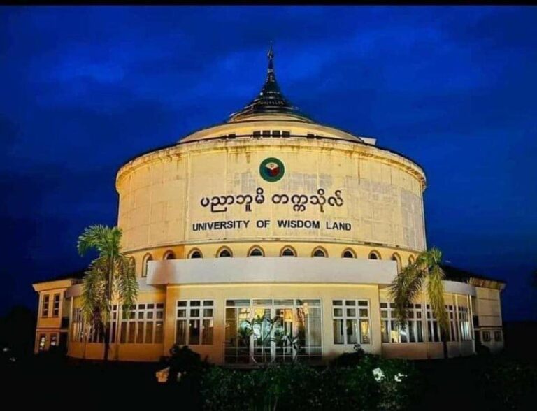 ပညာဘူမိတက္ကသိုလ်၏ သုတဓမ္မဒီပလိုမာ စာမေးပွဲများ၌ စာဖြေသူ ၁၀၀၀၀ ခန့်ရှိ