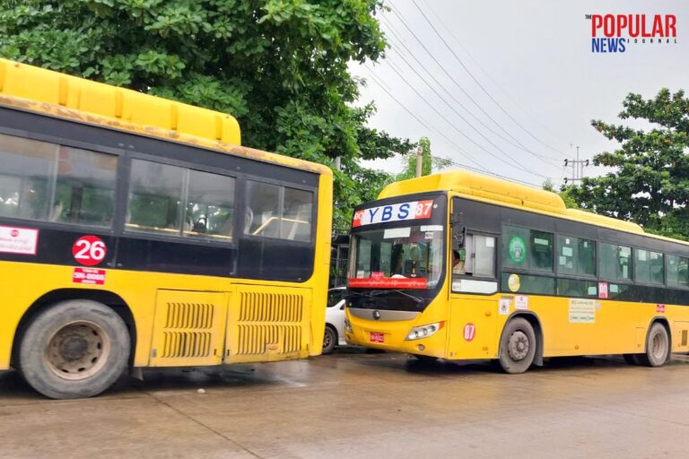 အချိန်ကြာမြင့်စွာ လျှပ်စစ်မီးပြတ်တောက်မှုကြောင့် CNG ဆိုင်တွင် YBS ယာဉ်များ အချိန်ပေးတန်းစီနေရ၍ ကားများအလှည့်ကျ ထွက်နေရ