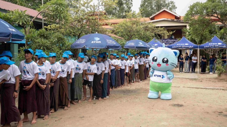 5G ကွန်ရက် အောင်မြင်စွာ စမ်းသပ်နိုင်မှုနှင့်အတူ အသုံးပြုသူများကို ကျေးဇူးတုံ့ပြန်ခဲ့သည့် ATOM ၏ (၂)နှစ်ပြည့်နှစ်ပတ်လည် အထိမ်းအမှတ်