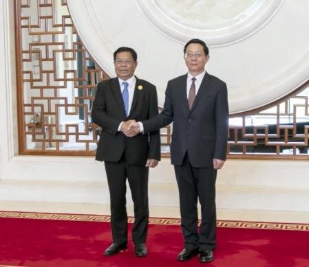 မြန်မာ – တရုတ် နှစ်နိုင်ငံအကြား ကုန်သွယ်မှုပုံမှန်ပြန်လည်ပြုလုပ်သွားရန် ဆွေးနွေး