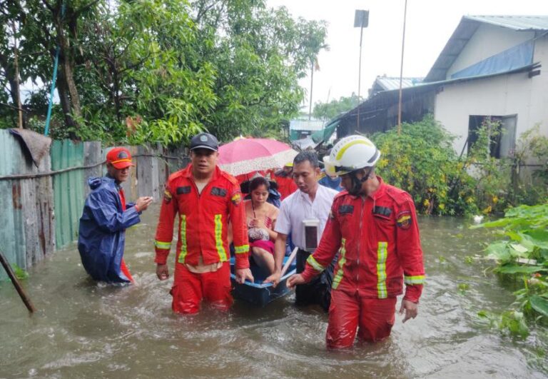 ရန်ကုန်မိုးကြောင့် ရွှေပြည်သာတွင် ရပ်ကွက် (၅)ခုအထိ ရေကြီးနေ