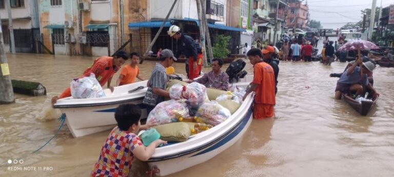 ပဲခူးမြို့တွင် သြဂုတ် ပထမပတ်အထိ မိုးဆက်လက် သည်းထန်စွာ ရွာသွန်းနေဦးမည်ဖြစ်သောကြောင့် သတိပြုနေထိုင်ကြရန် လိုအပ်နေ