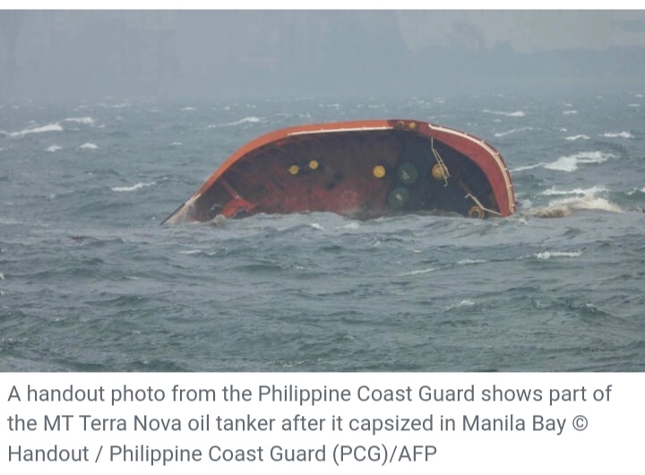 မနီလာကမ်းလွန်မှာ ရေနံတင်သင်္ဘော နစ်မြုပ်ခဲ့ပြီးနောက် လောင်စာဆီယိုဖိတ်မှုကို ထိန်းချုပ်နိုင်ဖို့ အပူတပြင်း ဆောင်ရွက်နေ
