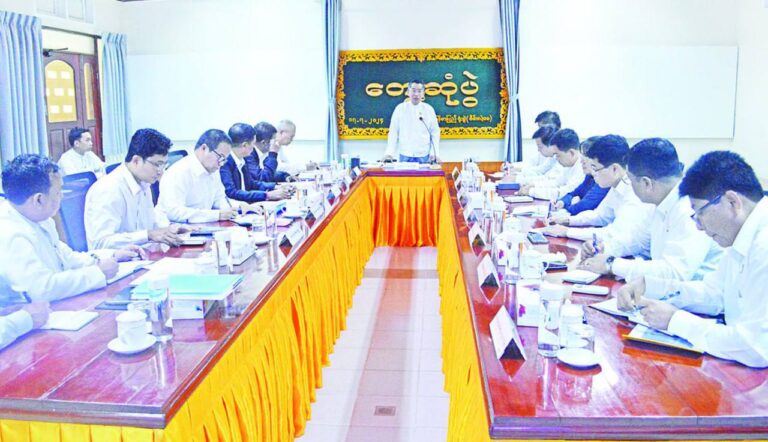 ကမ်းလွန်စီမံကိန်းများနှင့် ကုန်းတွင်းလုပ်ကွက်များမှ ရေနံနှင့် သဘာဝဓာတ်ငွေ့ တိုးတက်ထုတ်လုပ်နိုင်ရေး ဆောင်ရွက်မည်ဟု ဆို