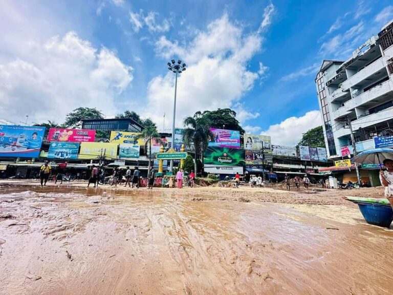 တာချီလိတ်မြို့တွင် ရေပြန်လည်ကျဆင်းချိန် ကုန်စိမ်းများ အပါအဝင် အခြေခံ စားသောက်ကုန်များ ဈေးနှုန်း ထက်ဝက်ခန့် မြင့်တက်လာ