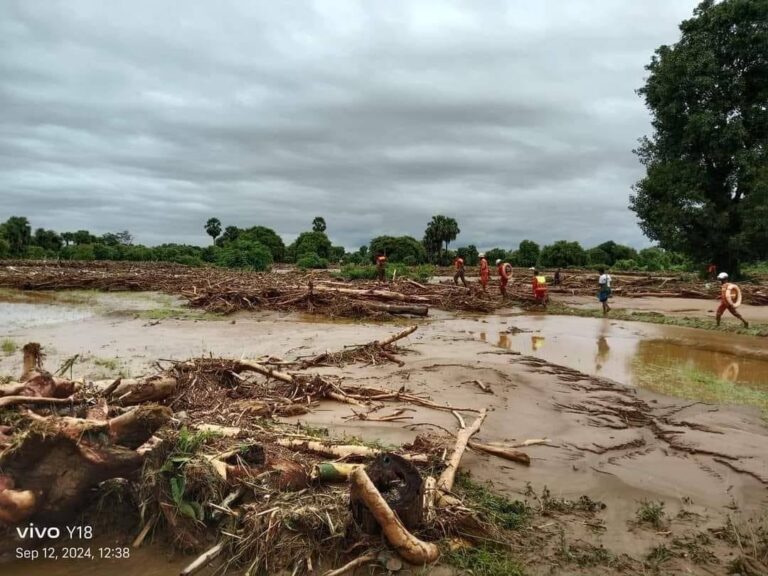 ရမည်းသင်း ကင်းရွာတွင် တောင်ကမ်းပါးပြိုကျ၍ အမျိုးသမီးတဦး‌ေ-သဆုံးပြီး (၁၁) ဦးဒဏ်ရာရ