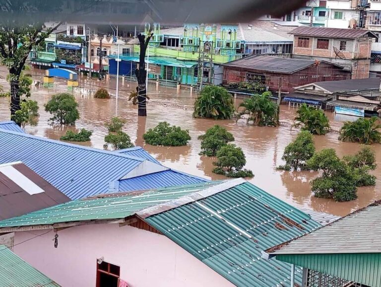 သောင်ရင်းမြစ်ရေ မြင့်တက်လာမှုကြောင့် မြဝတီမြို့တွင် ဒုတိယအကြိမ် ရေကြီး၊ ရေလျှံမှုနှင့် ရင်ဆိုင်နေရ