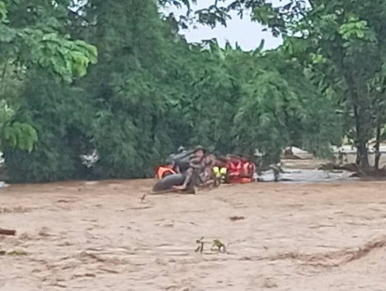 နေပြည်တော်အပါအဝင် မြို့(၃) မြို့ရှိ ရေကြီးရေလျှံဖြစ်ပွားနေမှုကို အချိန်နှင့်တပြေးညီ ကူညီကယ်ဆယ်ရေးများ ဆောင်ရွက်နေဟု နစကထုတ်ပြန်