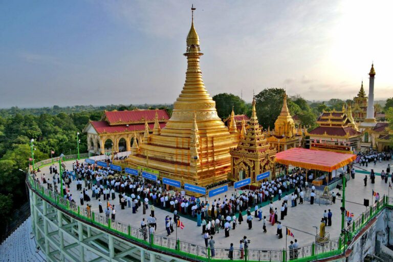 မကွေးမြသလွန်စေတီတော်မြတ်ကြီး၏ (၂၅၈၈) ကြိမ်မြောက် ဗုဒ္ဓပူဇနိယပွဲတော်အထိမ်းအမှတ် ဆွမ်းဆန်စိမ်းများလောင်းလှူ